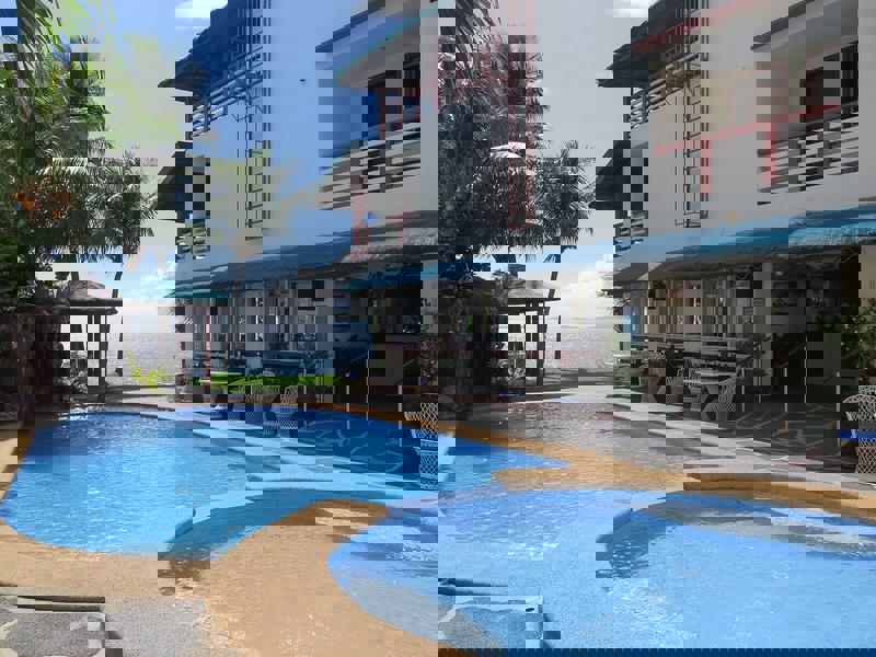 BADLADZ Beach & Dive Resort