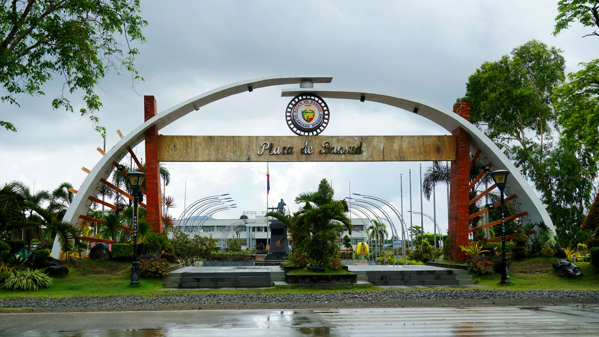 Bansud Municipal Park and Plaza