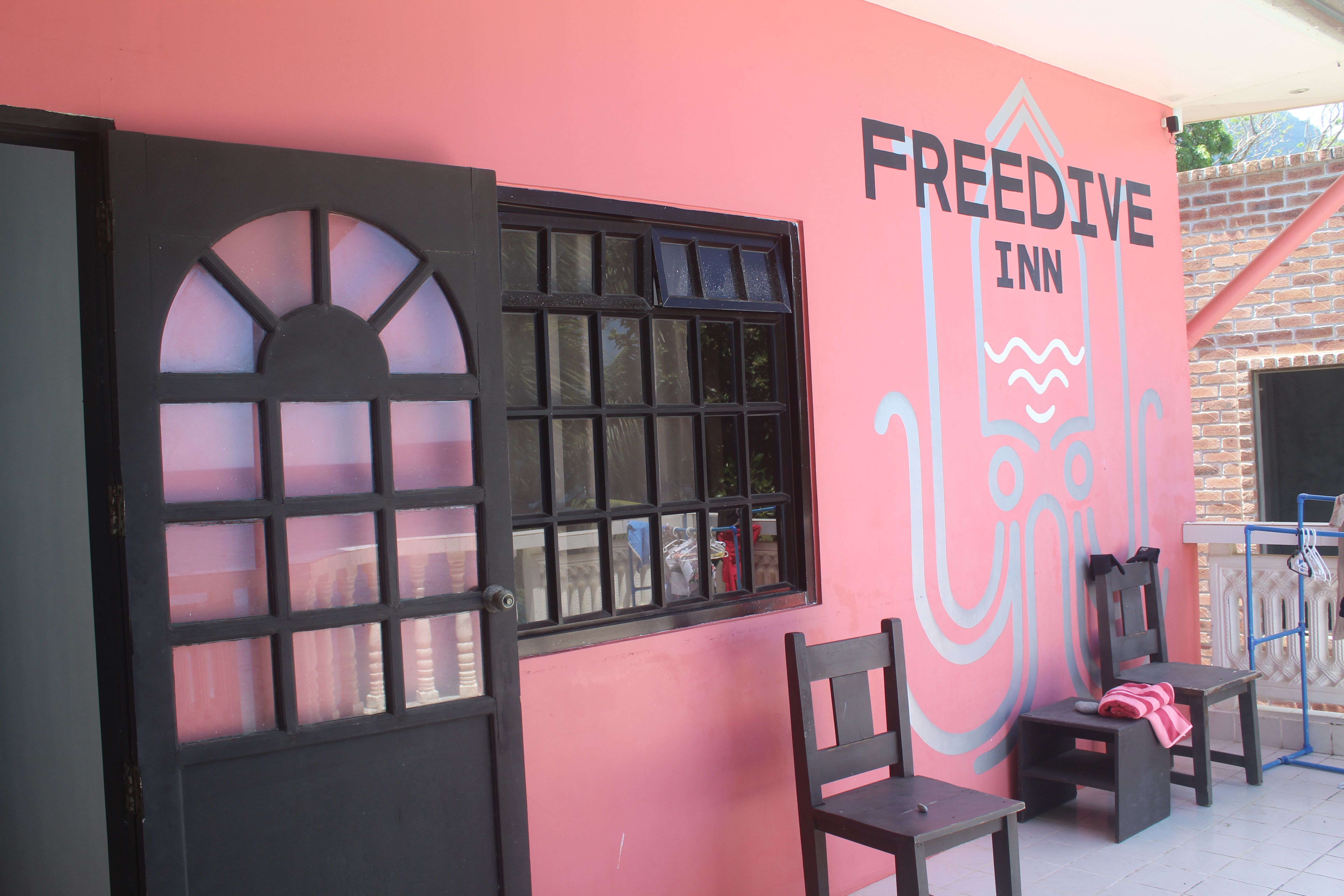 Dive Inn Puerto Galera, Inc.