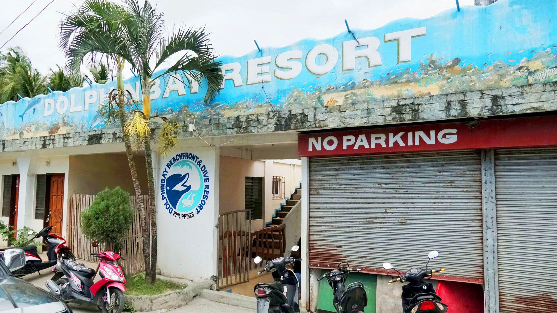 Dolphin Bay Beachfront Resort