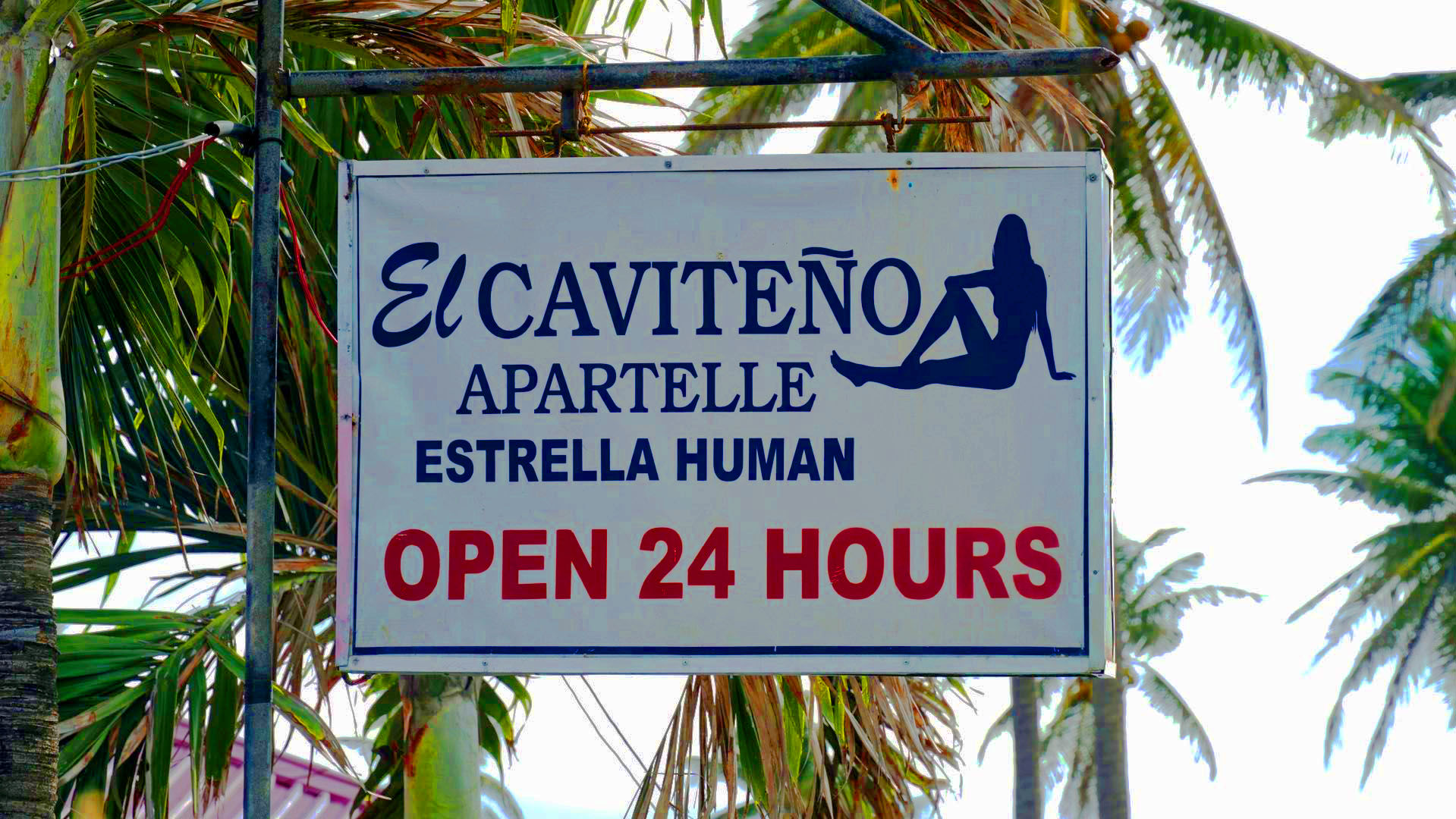 El Caviteño Apartelle