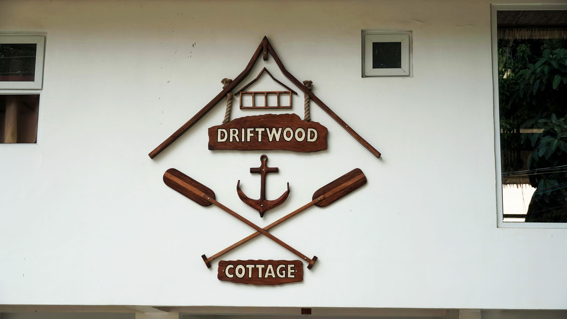 JZW Driftwood Cottage Apartment Rental
