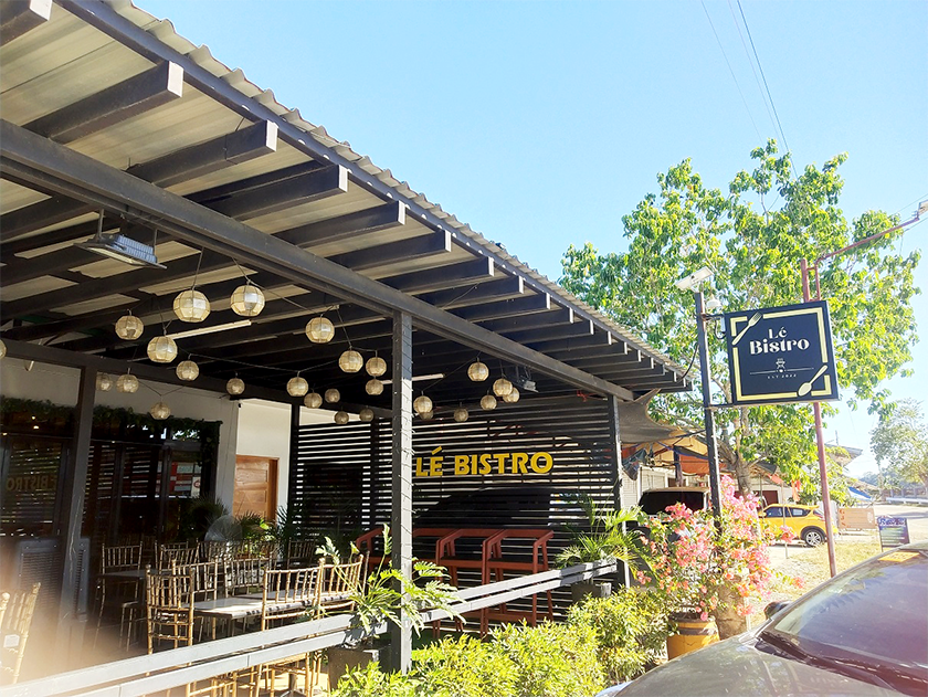 Le Bistro