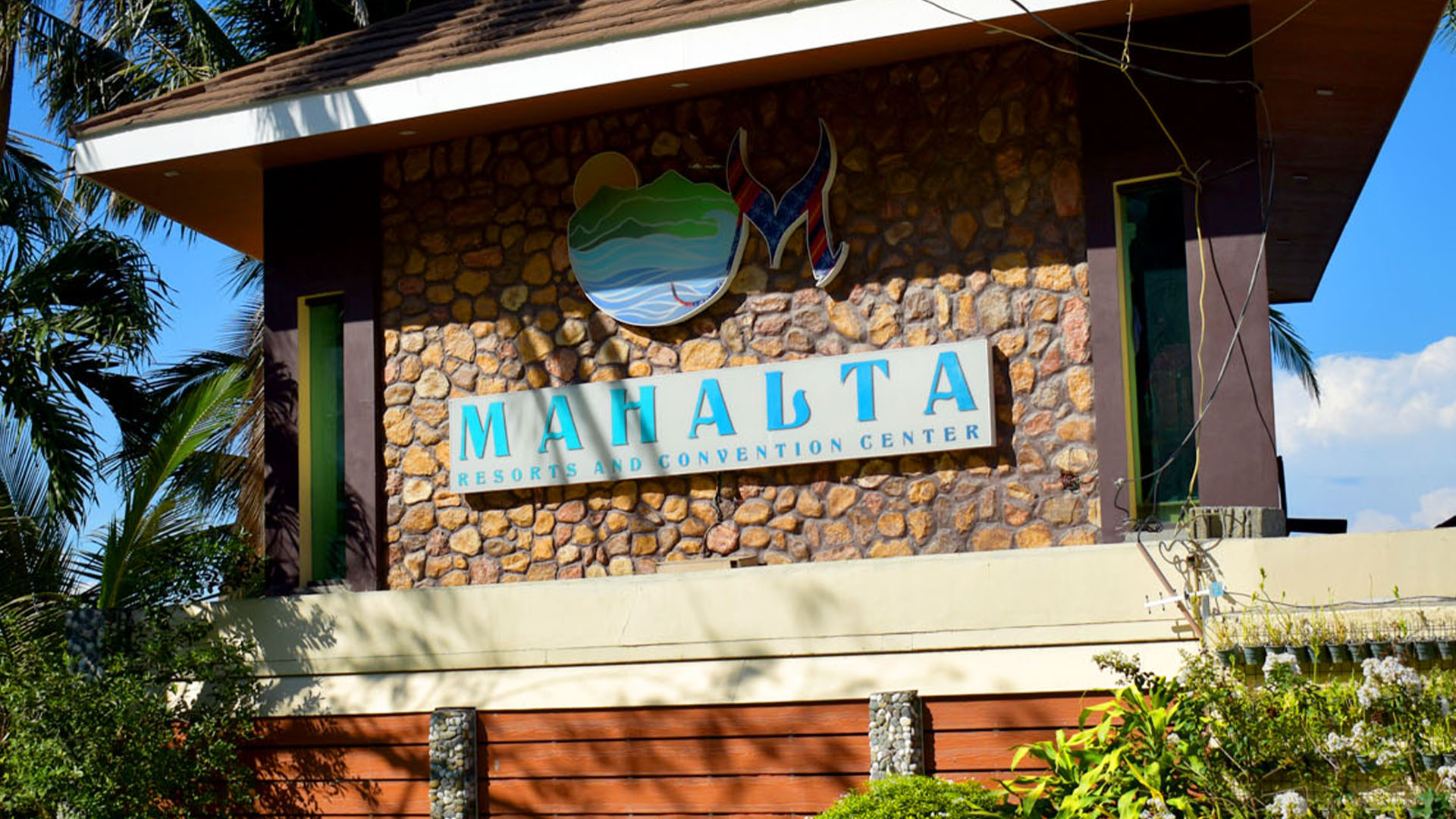 Mahalta Resort & Convention Center