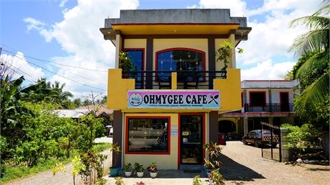 Ohmygee Café