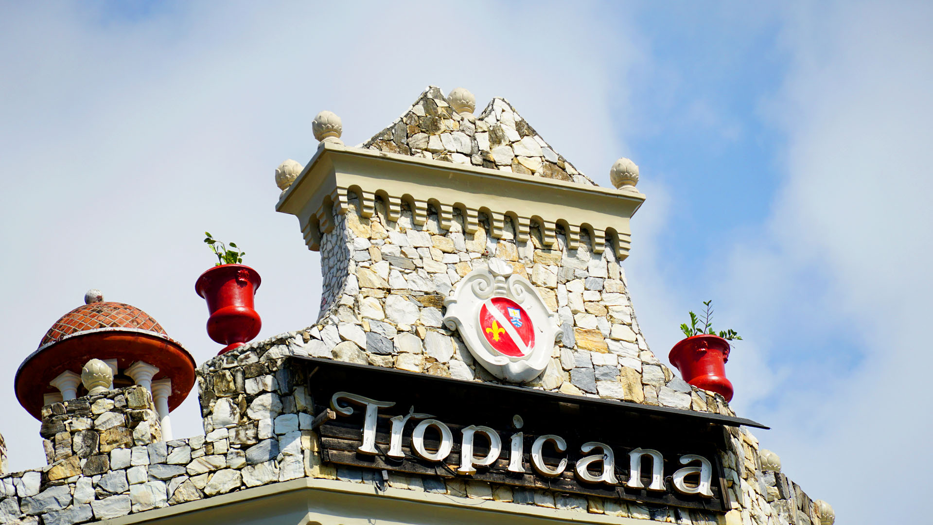 Pirates Fortress Resort Hotel