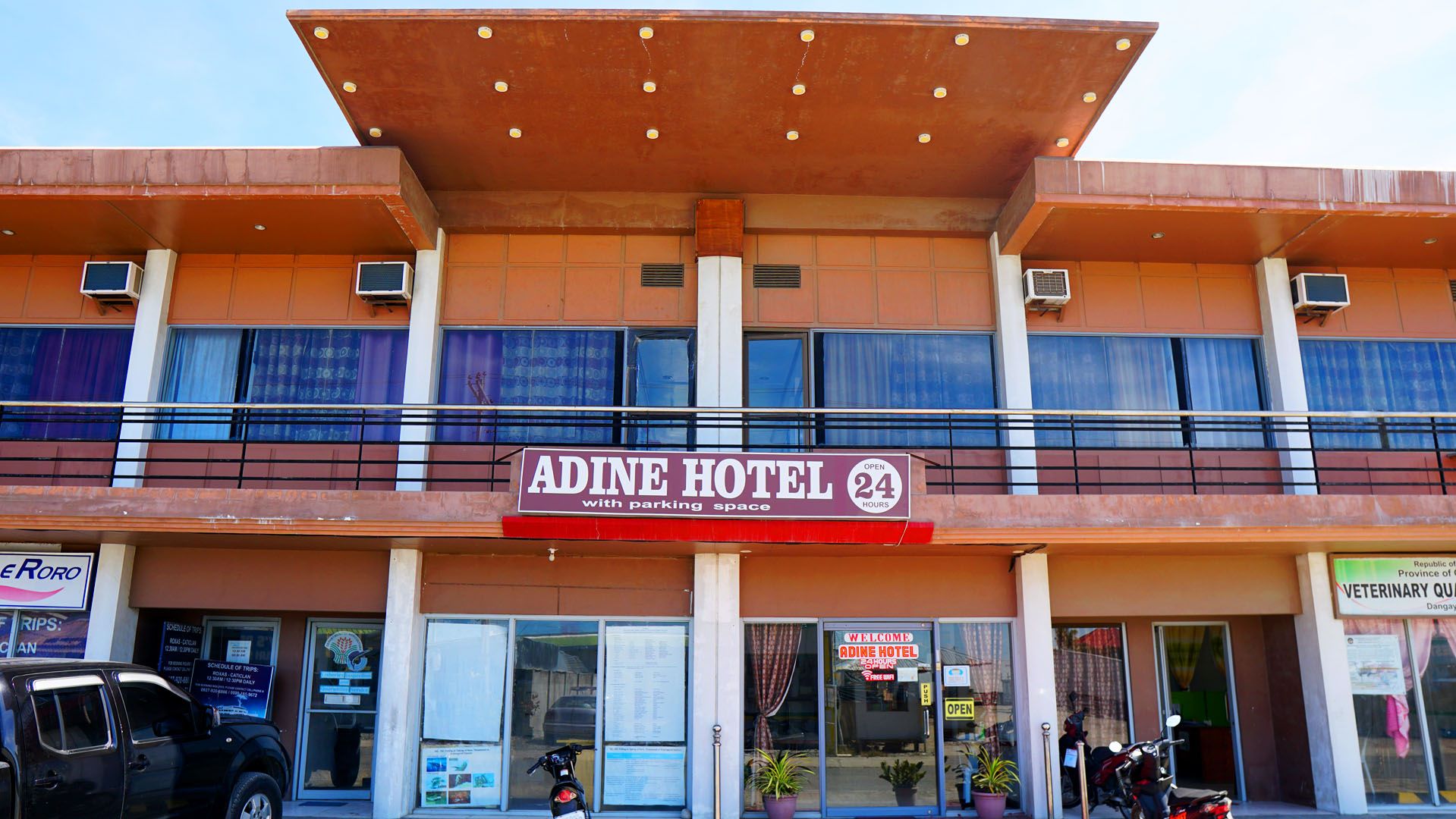 Adine Hotel