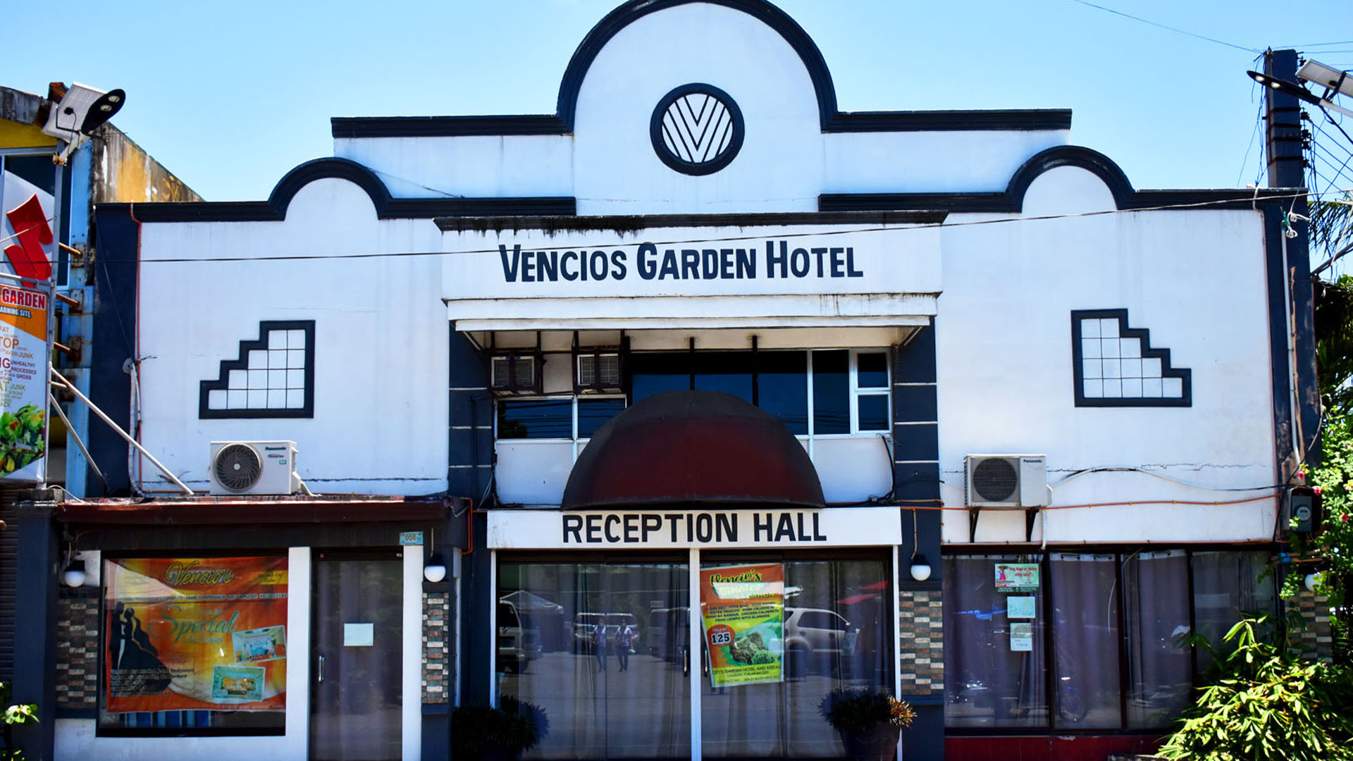 Vencio's Garden Hotel & Restaurant